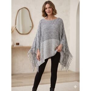 Raj Gray and White Knit Fringe Poncho Boho Boutique Cabin core Comfy Chic